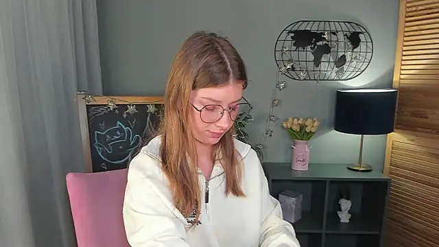 katymeaw online show from May 2026 01:25:01 AM