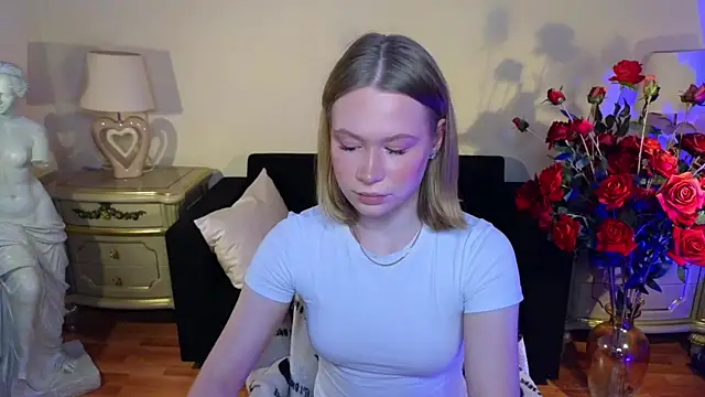 RebeccaLewis online show from December 2025 11:26:02 AM