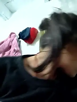 Snapshot of NENSH34 chatting on December 2025 08:03:02 PM NENSH34 online show from December 2025 08:03:02 PM