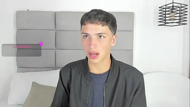 JoshClaarktt online show from April 2026 04:07:02 AM