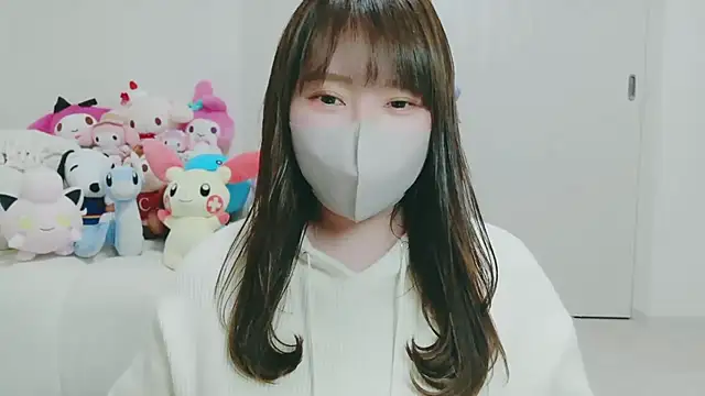 yuyuchan   online show from April 2026 10:21:01 AM