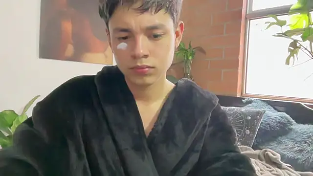 Snapshot of Andy_Belier23 chatting on February 2026 12:24:02 PM Andy Belier23 online show from February 2026 12:24:02 PM