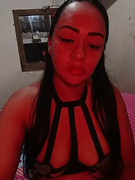 Snapshot of Karen_Kemmerr chatting on December 2025 08:26:02 PM Karen Kemmerr online show from December 2025 08:26:02 PM