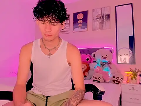 Snapshot of back_thomson chatting on February 2026 09:25:02 PM back thomson online show from February 2026 09:25:02 PM