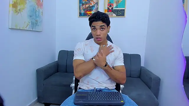 Snapshot of Dustyn_Michelle1 chatting on February 2026 02:59:01 AM Dustyn Michelle1 online show from February 2026 02:59:01 AM