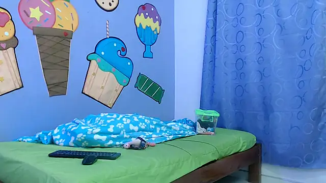 NOVAHOT98 online show from January 2026 08:13:02 PM