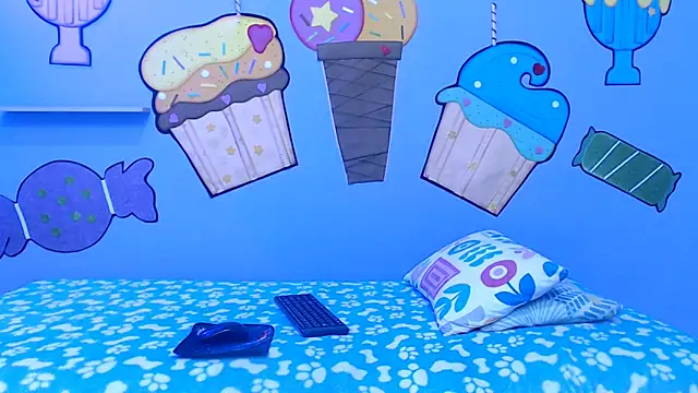 NOVAHOT98 online show from February 2026 07:14:02 PM