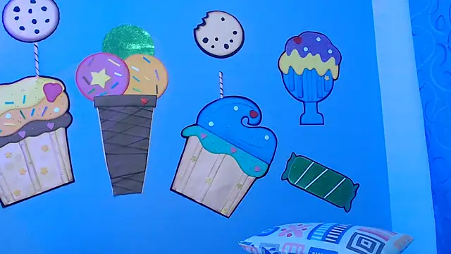 NOVAHOT98 online show from February 2026 07:34:01 PM