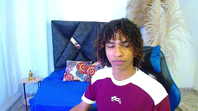 Snapshot of angelll18_ chatting on March 2026 08:34:01 PM angelll18 online show from March 2026 08:34:01 PM