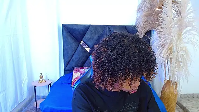 Snapshot of angelll18_ chatting on March 2026 09:03:02 PM angelll18 online show from March 2026 09:03:02 PM