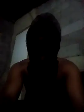 Snapshot of THErealHeat chatting on January 2026 01:31:02 AM THErealHeat online show from January 2026 01:31:02 AM