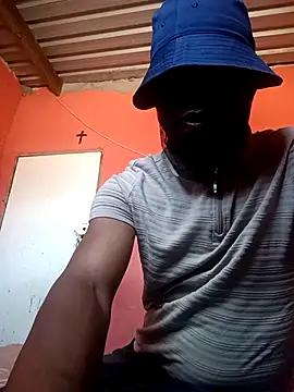 Snapshot of THErealHeat chatting on January 2026 09:55:02 AM THErealHeat online show from January 2026 09:55:02 AM