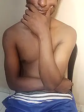 Snapshot of golosos2331 chatting on December 2025 10:47:01 PM golosos2331 online show from December 2025 10:47:01 PM