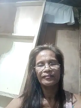 Snapshot of Petite_elise chatting on July 2026 07:40:02 PM Petite elise online show from July 2026 07:40:02 PM