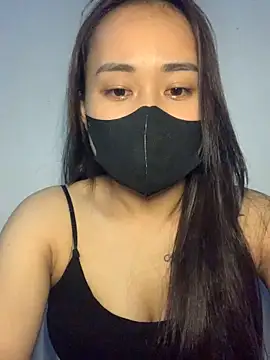 NinaBaby22 online show from May 2026 05:29:02 PM