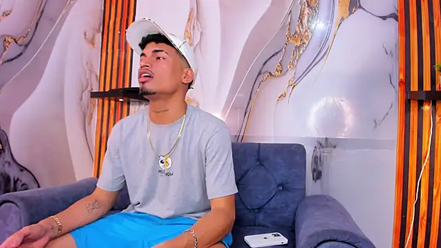 Snapshot of AresDAMM chatting on December 2025 09:09:01 PM AresDAMM online show from December 2025 09:09:01 PM