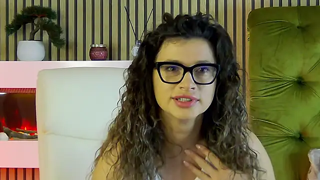 Snapshot of MiraBennet chatting on January 2026 07:11:02 AM MiraBennet online show from January 2026 07:11:02 AM