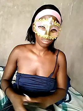 Snapshot of captainofgirl chatting on February 2026 07:57:01 AM captainofgirl online show from February 2026 07:57:01 AM