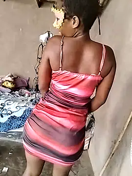 Snapshot of captainofgirl chatting on February 2026 07:23:01 AM captainofgirl online show from February 2026 07:23:01 AM