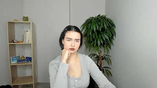 Snapshot of FelishaCasar chatting on December 2025 07:46:02 AM FelishaCasar online show from December 2025 07:46:02 AM