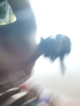 suhxil79 online show from March 2026 06:14:02 PM