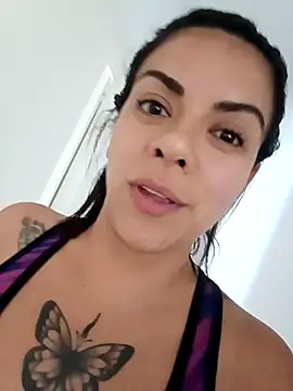 Snapshot of luluclark69 chatting on February 2026 09:37:02 PM luluclark69 online show from February 2026 09:37:02 PM