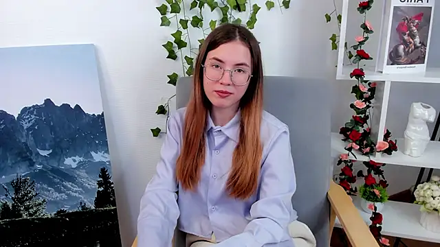 HalleyKeer online show from December 2025 05:55:02 AM