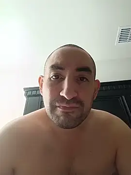 CumDumpPig83 online show from February 2026 11:47:01 PM