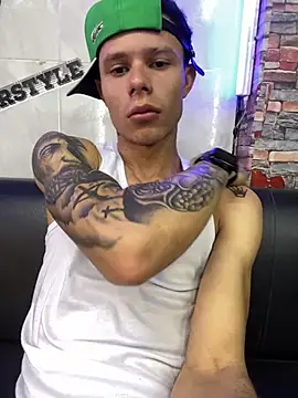 Danseuz online show from December 2025 06:46:02 PM