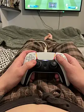 Snapshot of harrygeorge18 chatting on February 2026 04:25:01 PM harrygeorge18 online show from February 2026 04:25:01 PM