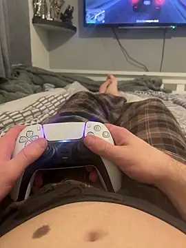 Snapshot of harrygeorge18 chatting on February 2026 08:52:01 PM harrygeorge18 online show from February 2026 08:52:01 PM