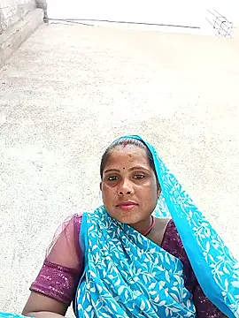 Snapshot of Shreya_pandit chatting on February 2026 10:36:02 AM Shreya pandit online show from February 2026 10:36:02 AM