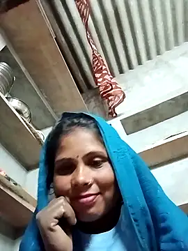 Snapshot of Shreya_pandit chatting on February 2026 01:10:02 AM Shreya pandit online show from February 2026 01:10:02 AM