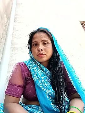 Snapshot of Shreya_pandit chatting on February 2026 06:00:02 AM Shreya pandit online show from February 2026 06:00:02 AM