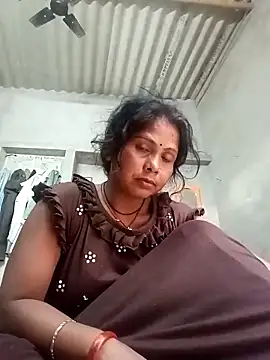 Shreya pandit online show from May 2026 12:48:02 AM