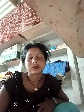Shreya pandit online show from May 2026 12:19:02 AM