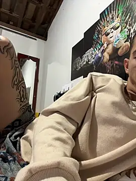 Snapshot of EnjoymentRapha chatting on December 2025 01:00:01 AM EnjoymentRapha online show from December 2025 01:00:01 AM