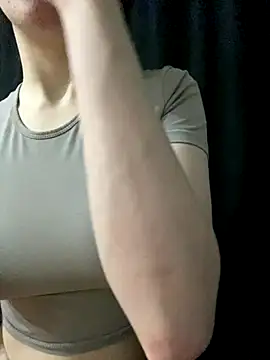 Snapshot of shrie_beverly0000 chatting on December 2025 09:53:02 PM shrie beverly0000 online show from December 2025 09:53:02 PM