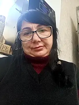 Snapshot of MariSwan222 chatting on January 2026 08:30:01 AM MariSwan222 online show from January 2026 08:30:01 AM