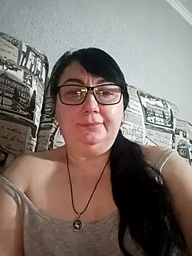 Snapshot of MariSwan222 chatting on February 2026 05:05:02 PM MariSwan222 online show from February 2026 05:05:02 PM