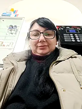 Snapshot of MariSwan222 chatting on February 2026 10:47:02 AM MariSwan222 online show from February 2026 10:47:02 AM