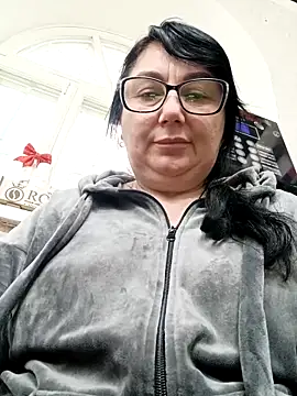 MariSwan222 online show from May 2026 03:42:02 PM
