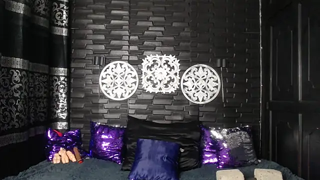 ABRAHAN XO online show from February 2026 11:11:01 AM