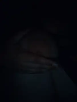 Snapshot of Lulistrip chatting on December 2025 05:13:01 AM Lulistrip online show from December 2025 05:13:01 AM