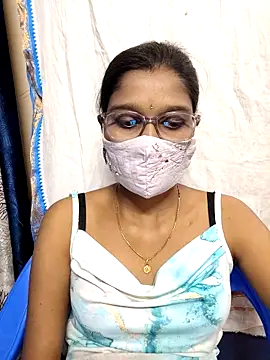 Snapshot of Nithya_Nith chatting on February 2026 06:25:01 PM Nithya Nith online show from February 2026 06:25:01 PM