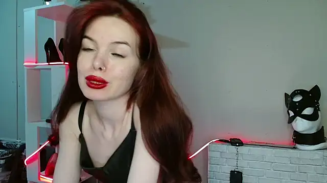 hot neighbor online show from May 2026 05:51:01 PM
