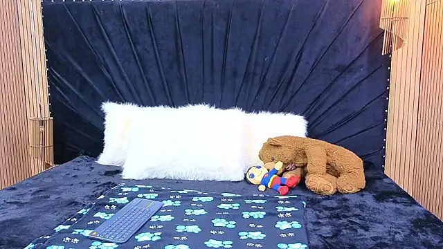 Snapshot of Megan-Horney- chatting on May 2026 01:52:02 PM Megan-Horney- online show from May 2026 01:52:02 PM
