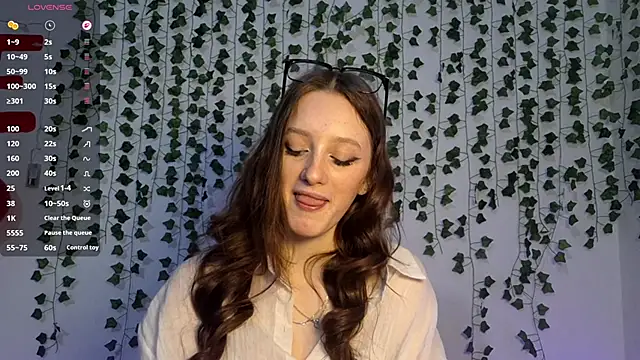 LisaBoddy online show from February 2026 12:14:02 PM