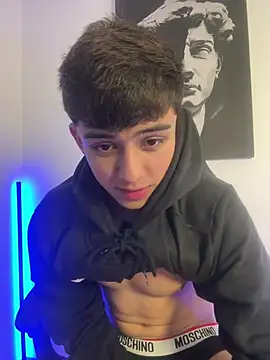 lian fooxx online show from July 2026 07:21:01 AM