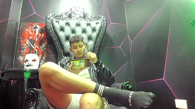 Ethan Waalker online show from January 2026 04:17:02 AM